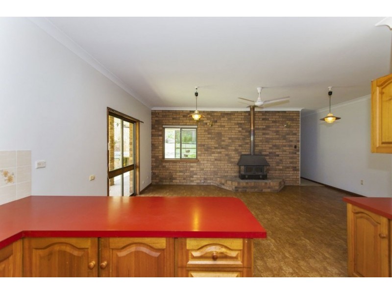 11 Evans Road, Medowie NSW 2318