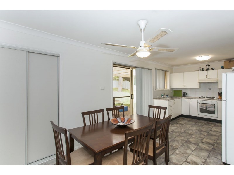 4 Kunzea Close, Medowie NSW 2318