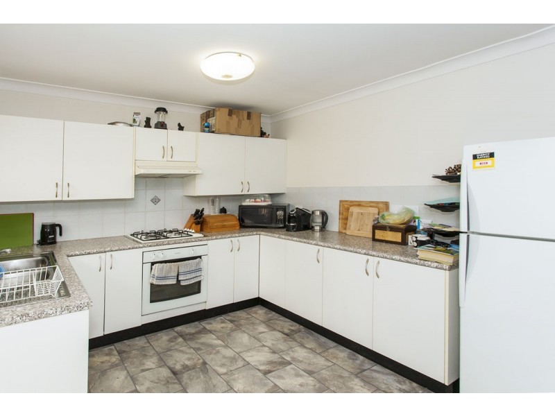4 Kunzea Close, Medowie NSW 2318