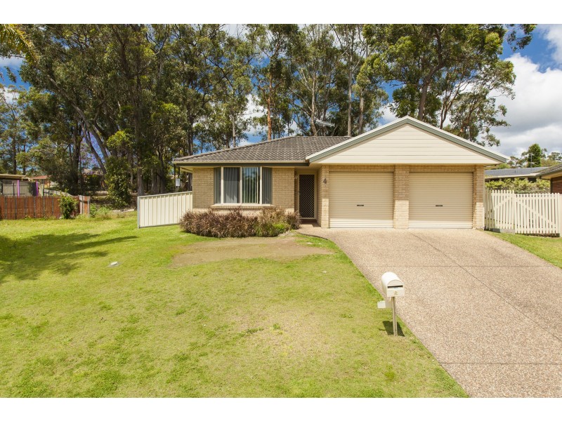 4 Kunzea Close, Medowie NSW 2318