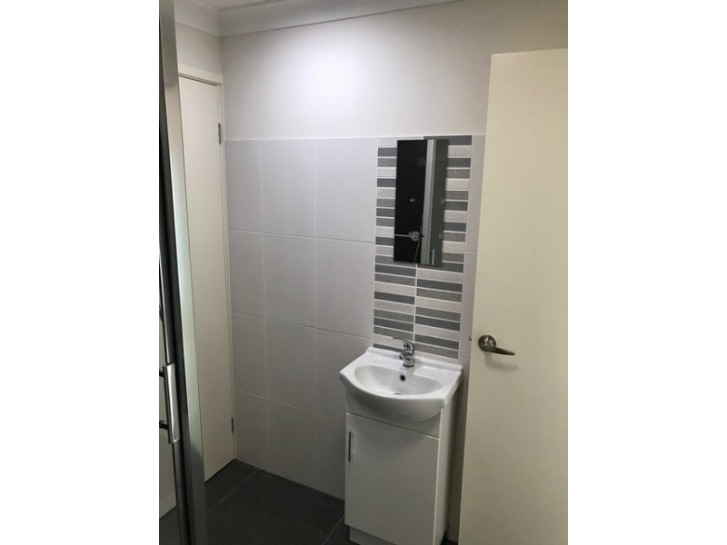 B/12 TAHLEE PLACE, Medowie NSW 2318