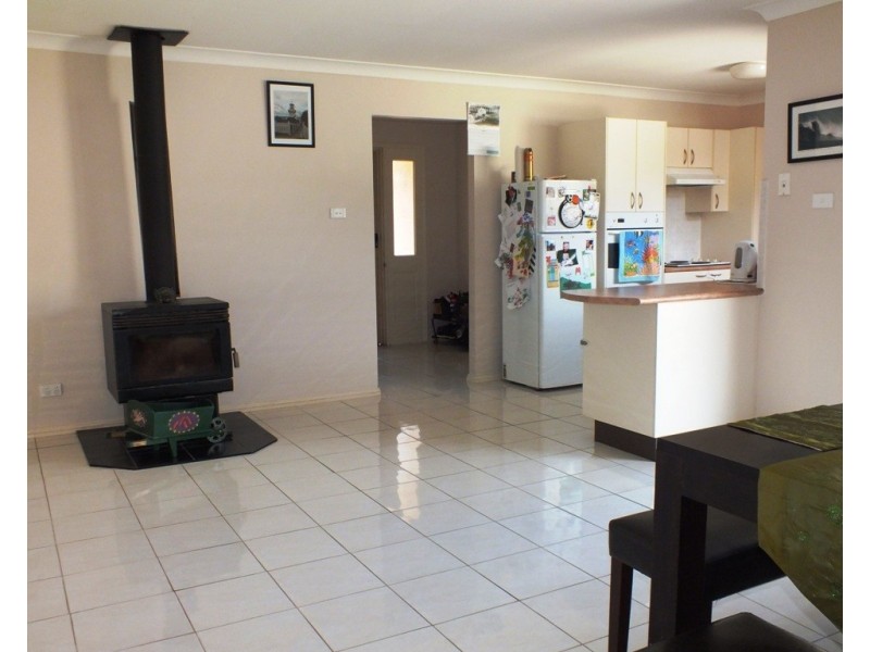 4 Wirreanda Road, Medowie NSW 2318