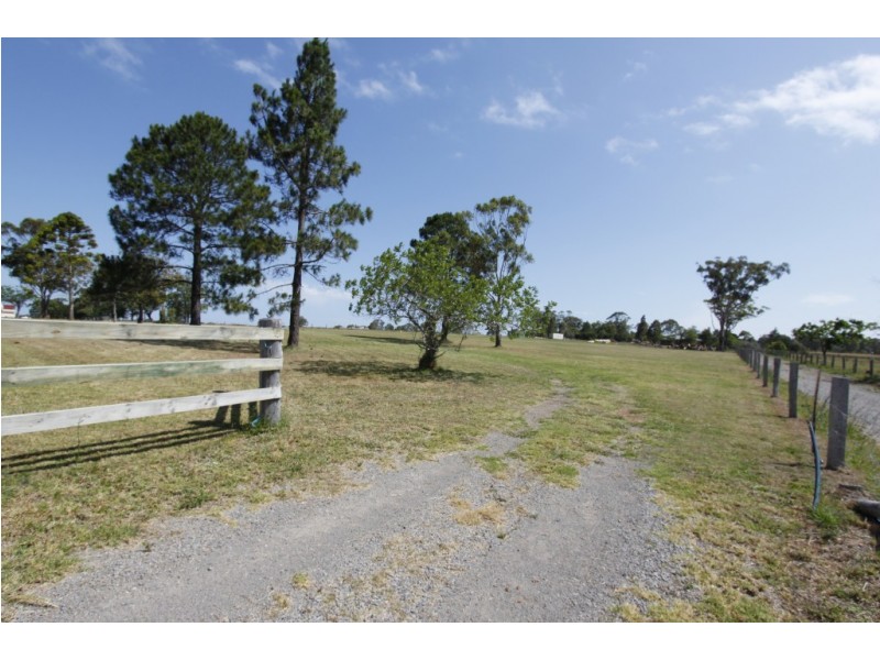 6 Pastures Drive, Medowie NSW 2318