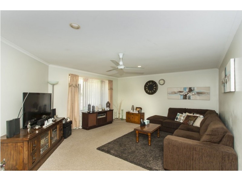 5 Joanne Close, Medowie NSW 2318