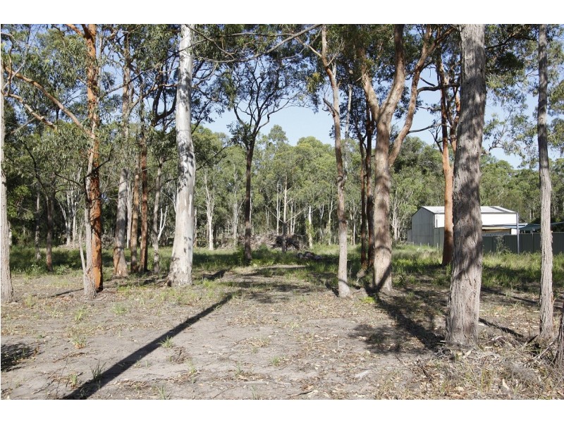 2/11 Kirrang Drive, Medowie NSW 2318