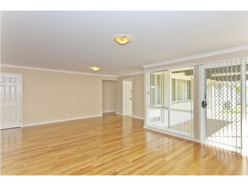 7 Myrtle Place, Medowie NSW 2318