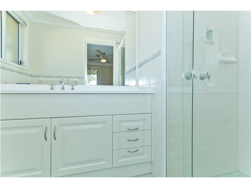 7 Myrtle Place, Medowie NSW 2318