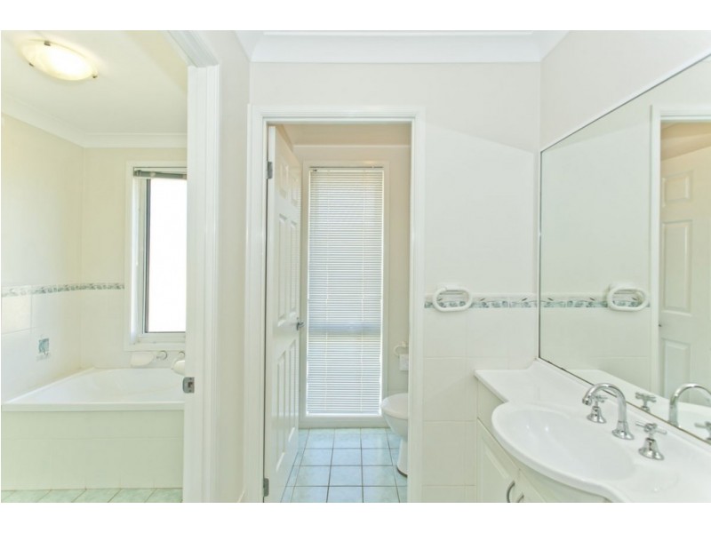 7 Myrtle Place, Medowie NSW 2318