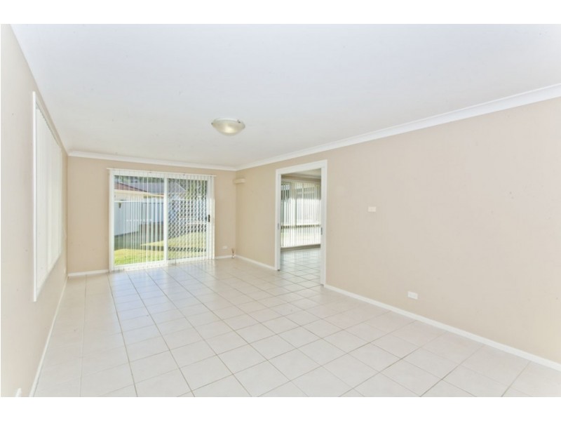 7 Myrtle Place, Medowie NSW 2318