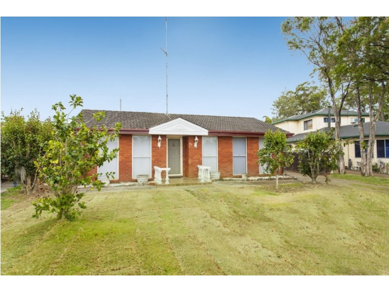 61 Silver Wattle Drive, Medowie NSW 2318