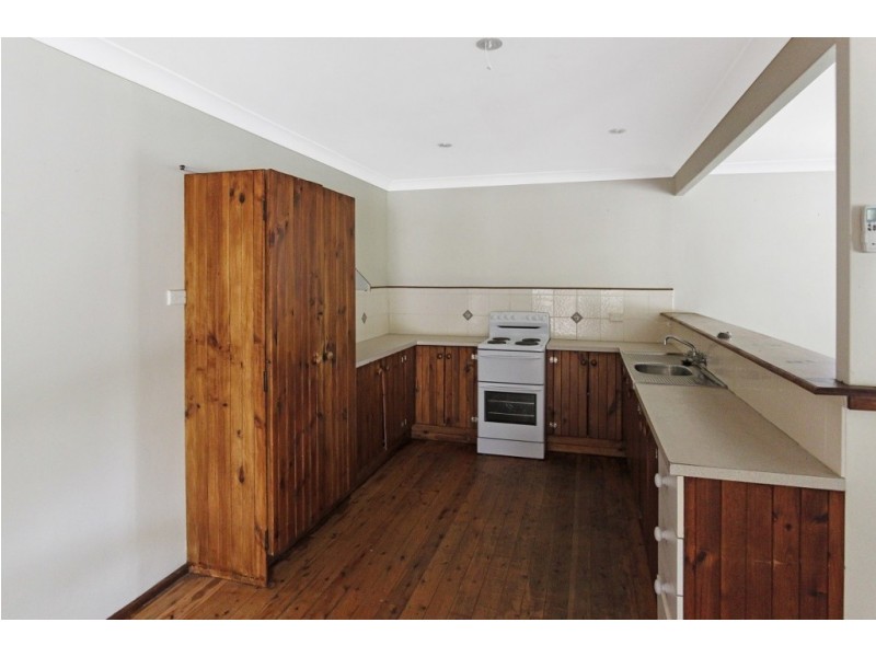 17 Mallabula Road, Mallabula NSW 2319