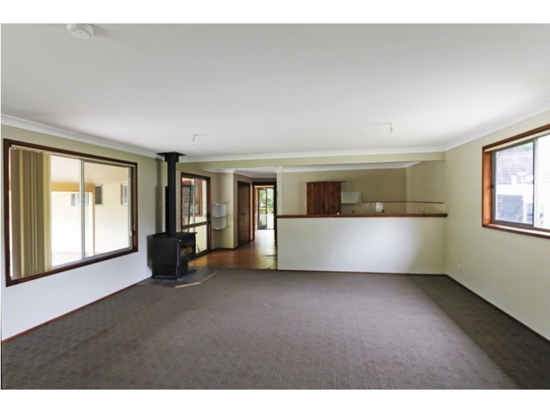 17 Mallabula Road, Mallabula NSW 2319