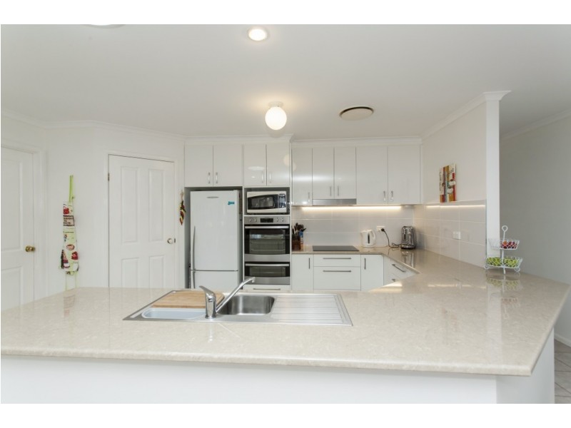 35 Sylvan Avenue, Medowie NSW 2318
