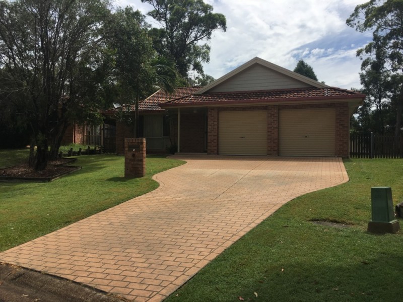 5 Agonis Place, Medowie NSW 2318