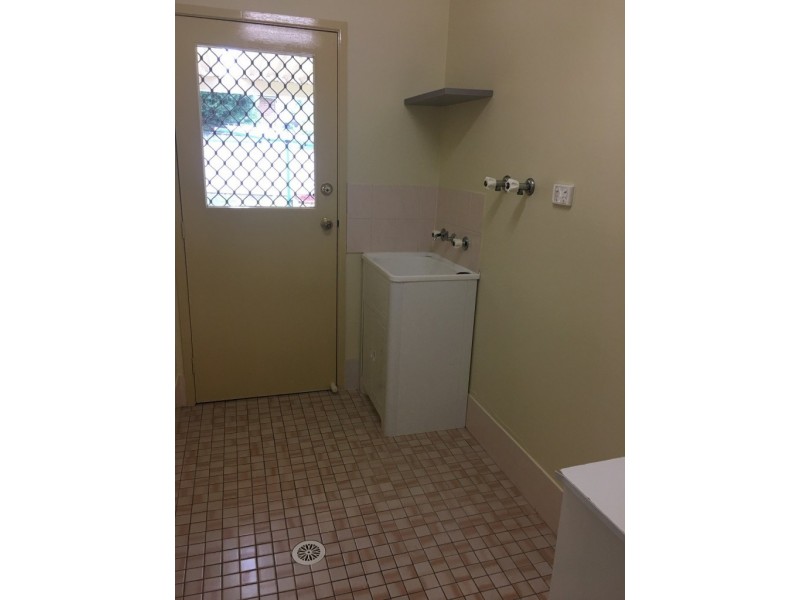 5 Agonis Place, Medowie NSW 2318