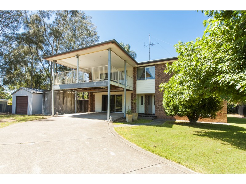 1 Oakfield Road, Salt Ash NSW 2318