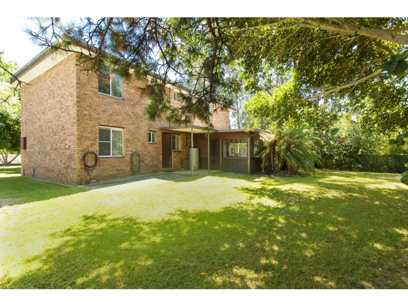 1 Oakfield Road, Salt Ash NSW 2318