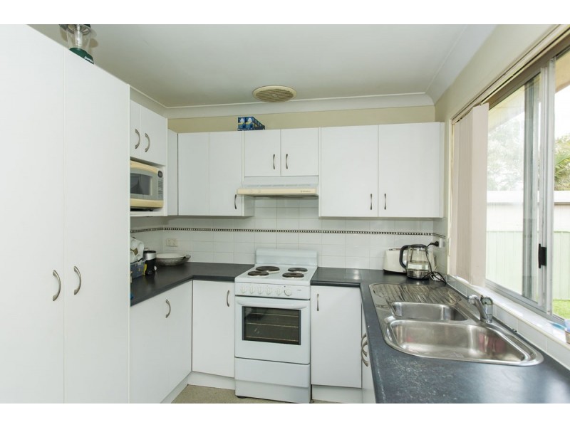 11 Brush Box Avenue, Medowie NSW 2318