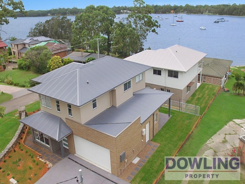 48 Caswell Crescent, Tanilba Bay NSW 2319