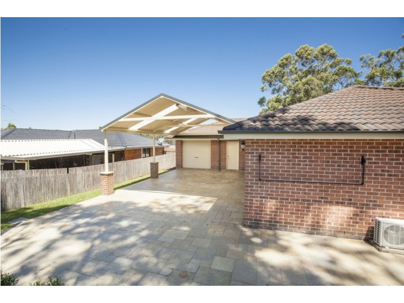 15 Creighton Drive, Medowie NSW 2318