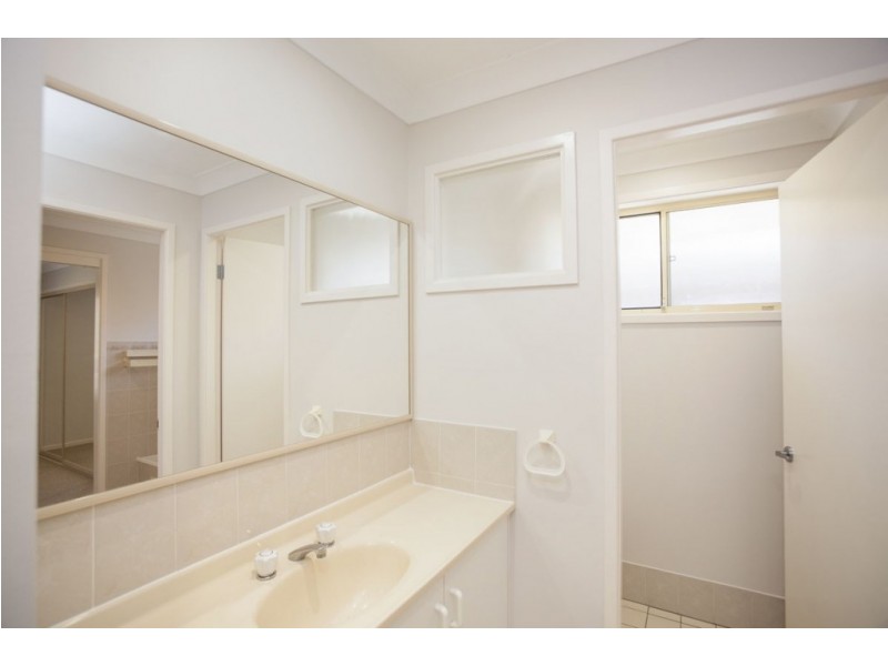 15 Creighton Drive, Medowie NSW 2318