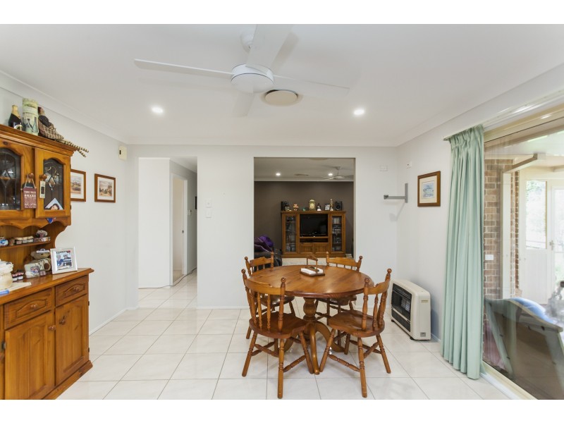 28 Sassin Crescent, Medowie NSW 2318