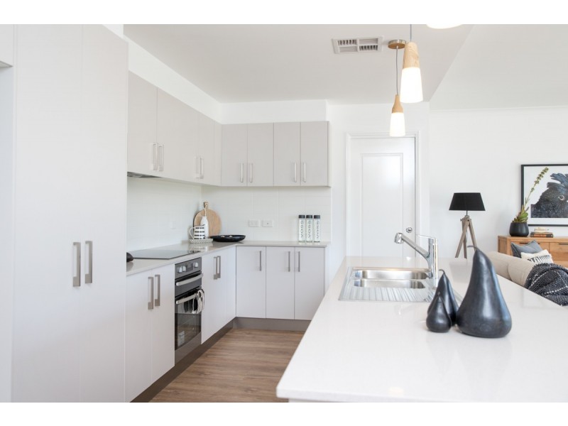 5 Muirfield Way, Medowie NSW 2318