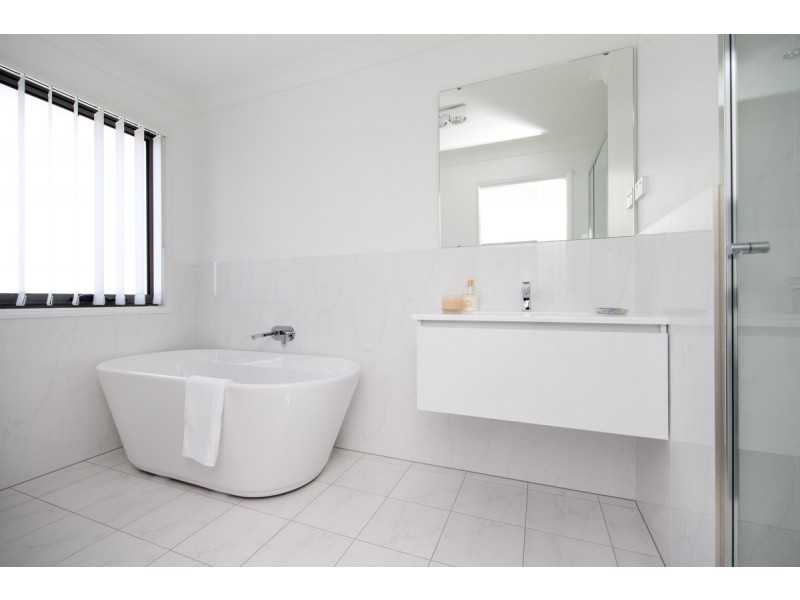 5 Muirfield Way, Medowie NSW 2318