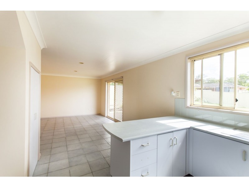 6 Mountain Ash Close, Medowie NSW 2318