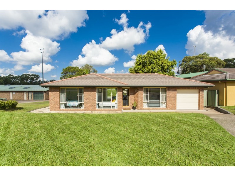 8 Laurina Street, Medowie NSW 2318