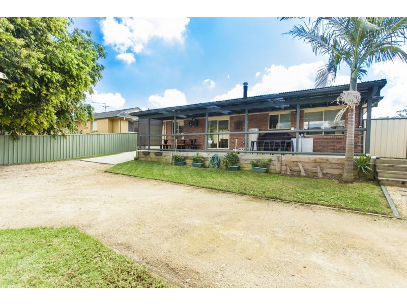 8 Laurina Street, Medowie NSW 2318