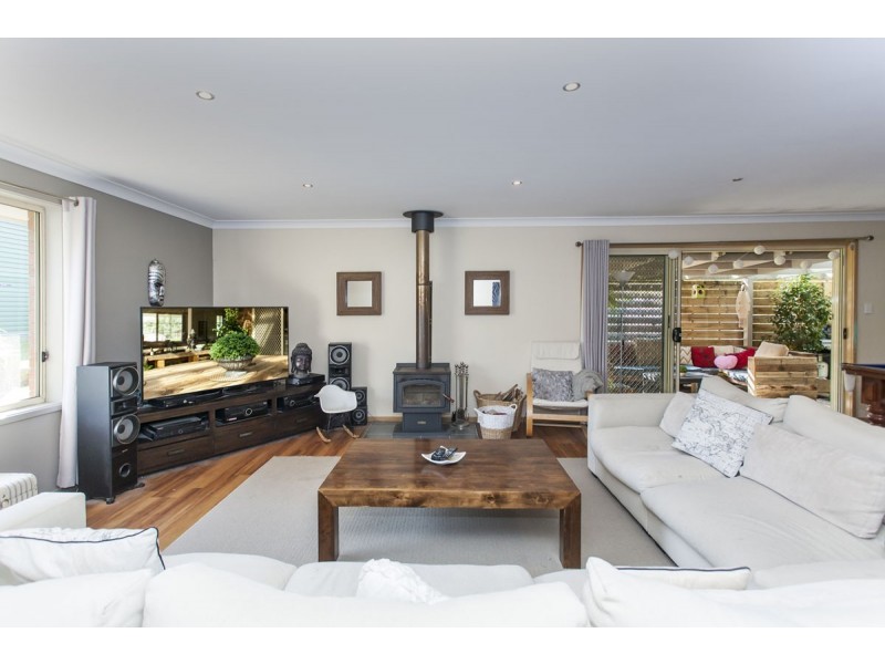 6 Ingra Close, Medowie NSW 2318