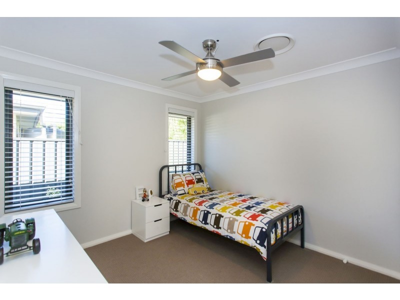 3 Tooroong Road, Fern Bay NSW 2295