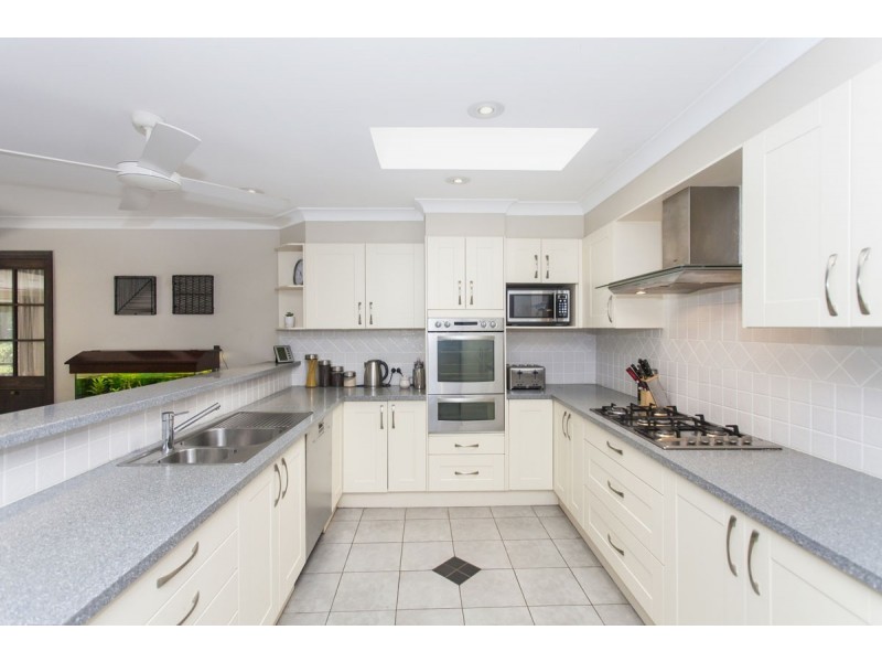 24 Wellard Close, Medowie NSW 2318