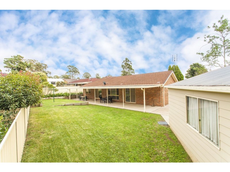 18 Rosewood Drive, Medowie NSW 2318