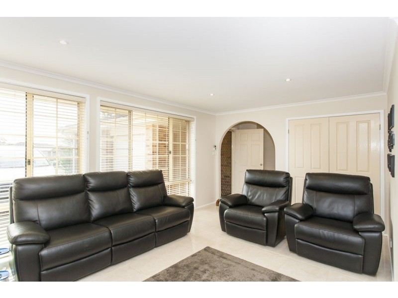 14 Rosewood Drive, Medowie NSW 2318