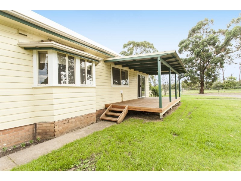3 Fairlands Road, Medowie NSW 2318