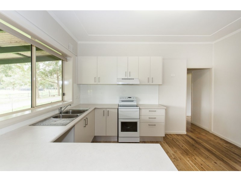 3 Fairlands Road, Medowie NSW 2318