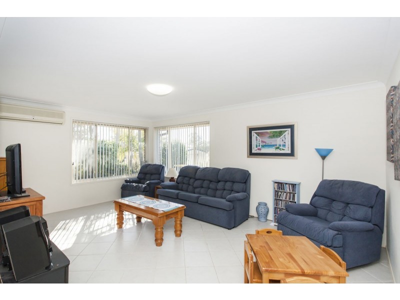 13 Sassin Crescent, Medowie NSW 2318