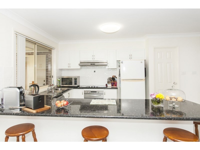 13 Sassin Crescent, Medowie NSW 2318