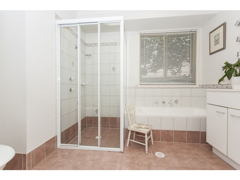 15 Dangar Circuit, Medowie NSW 2318