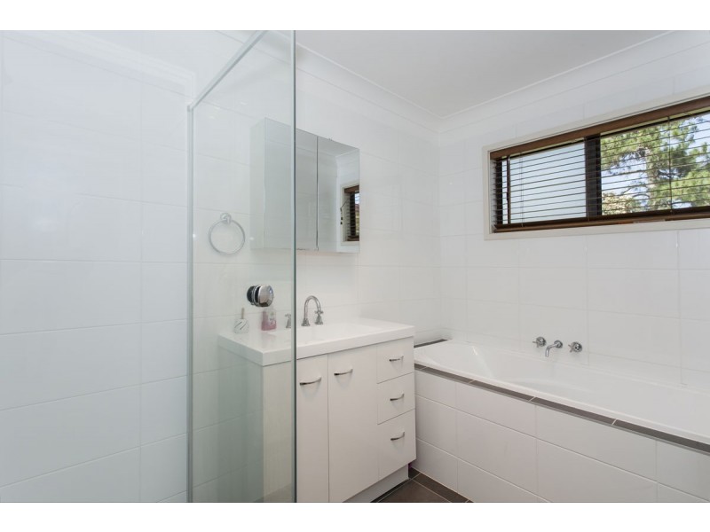 28 Tea Tree Drive, Medowie NSW 2318