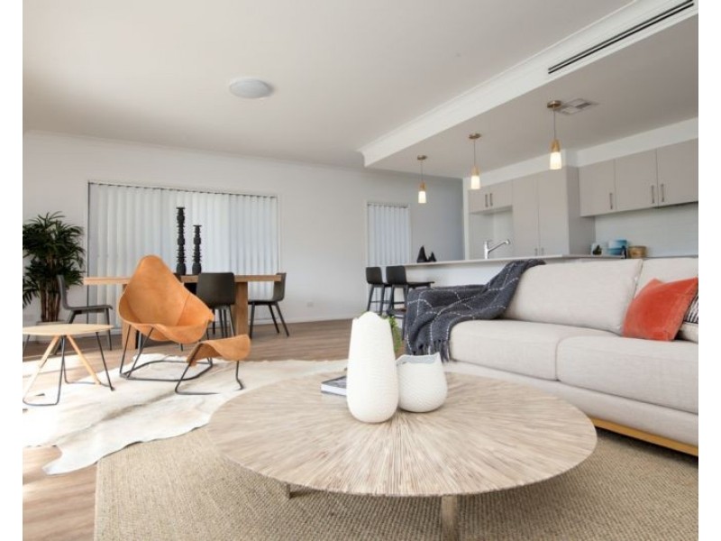 5 Muirfield Way, Medowie NSW 2318