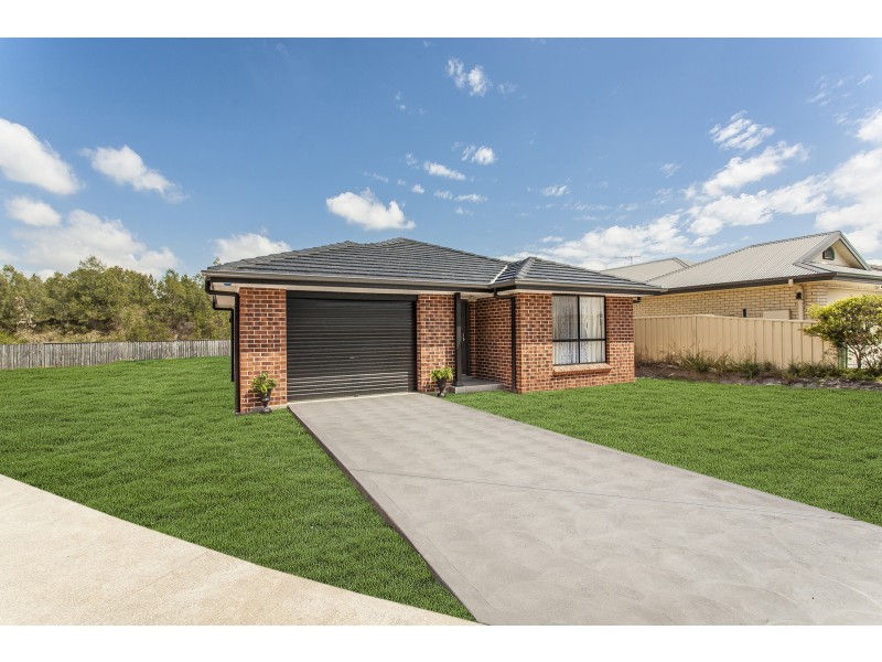 60 Martens Avenue, Raymond Terrace NSW 2324