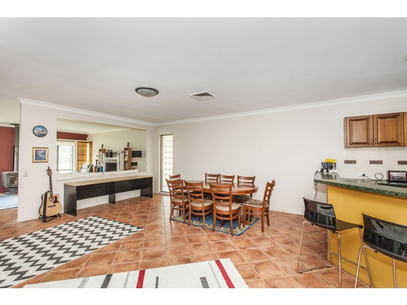 6 Mahogany Place, Medowie NSW 2318