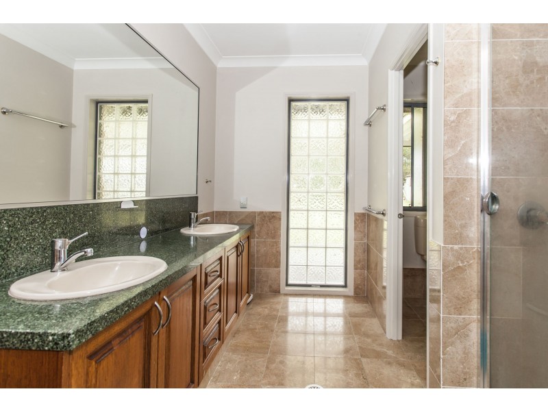 6 Mahogany Place, Medowie NSW 2318