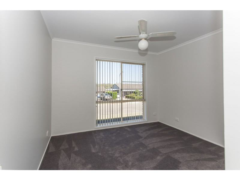 25 Hakea Parade, Medowie NSW 2318