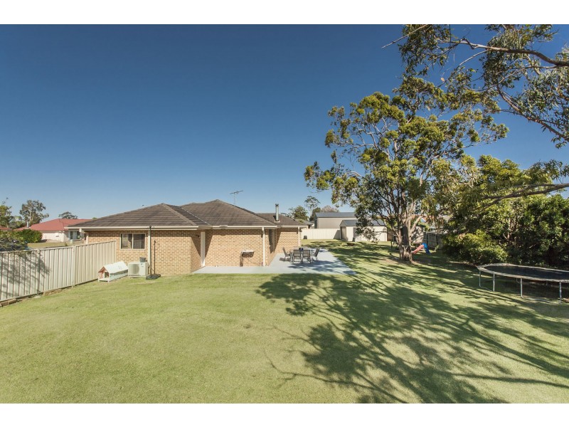 8 Sassin Crescent, Medowie NSW 2318