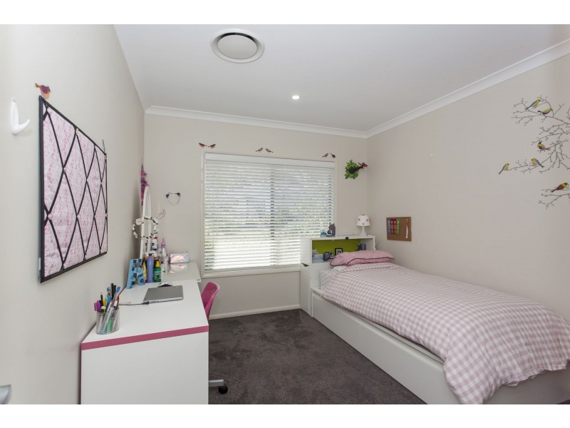 2 Medinah Point, Medowie NSW 2318
