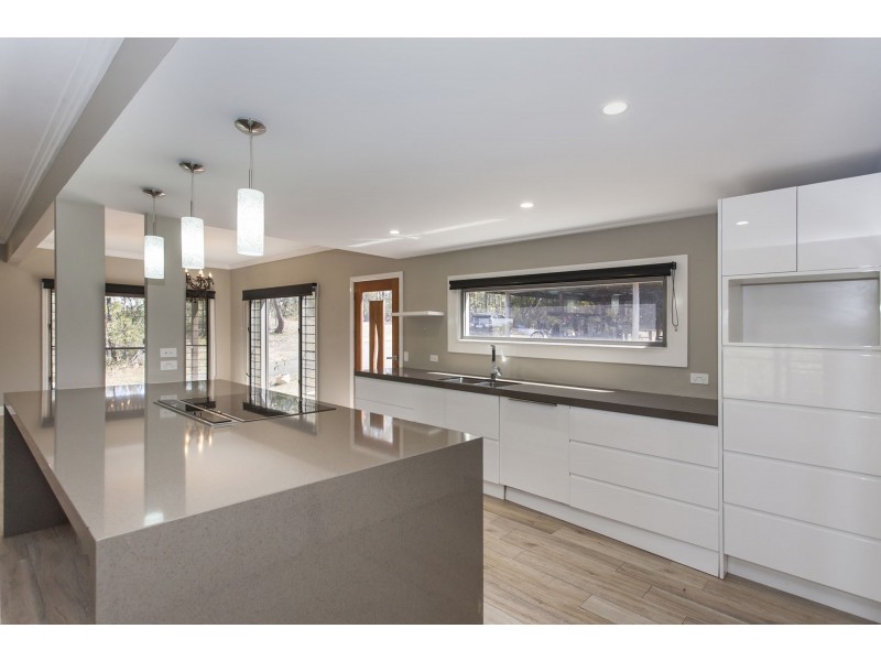 14 Ebsworth Road, Clarence Town NSW 2321